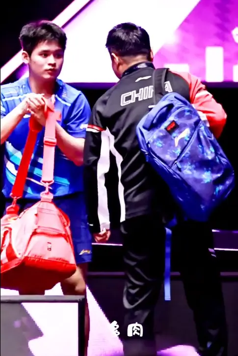 div, 场外是马琳 div, 场外是马琳